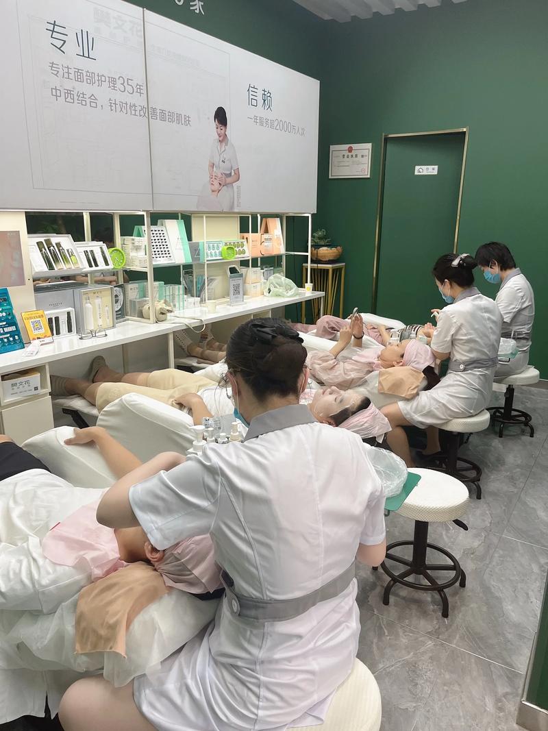 美丽连江：探索当地美容业的最新趋势与机遇